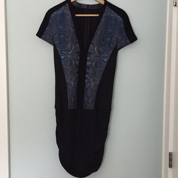 Barbara Bui python print bodycon dress - Picture 3 of 8